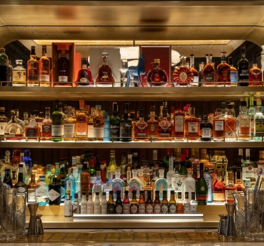 bars tendances bruxelles under the stairs